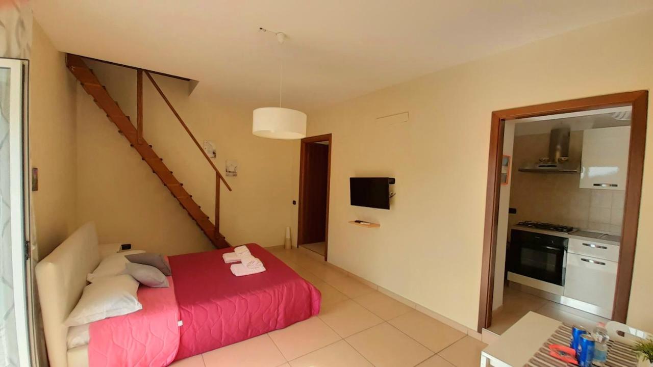 Apartment Regina Giovanna Sorrento Bagian luar foto